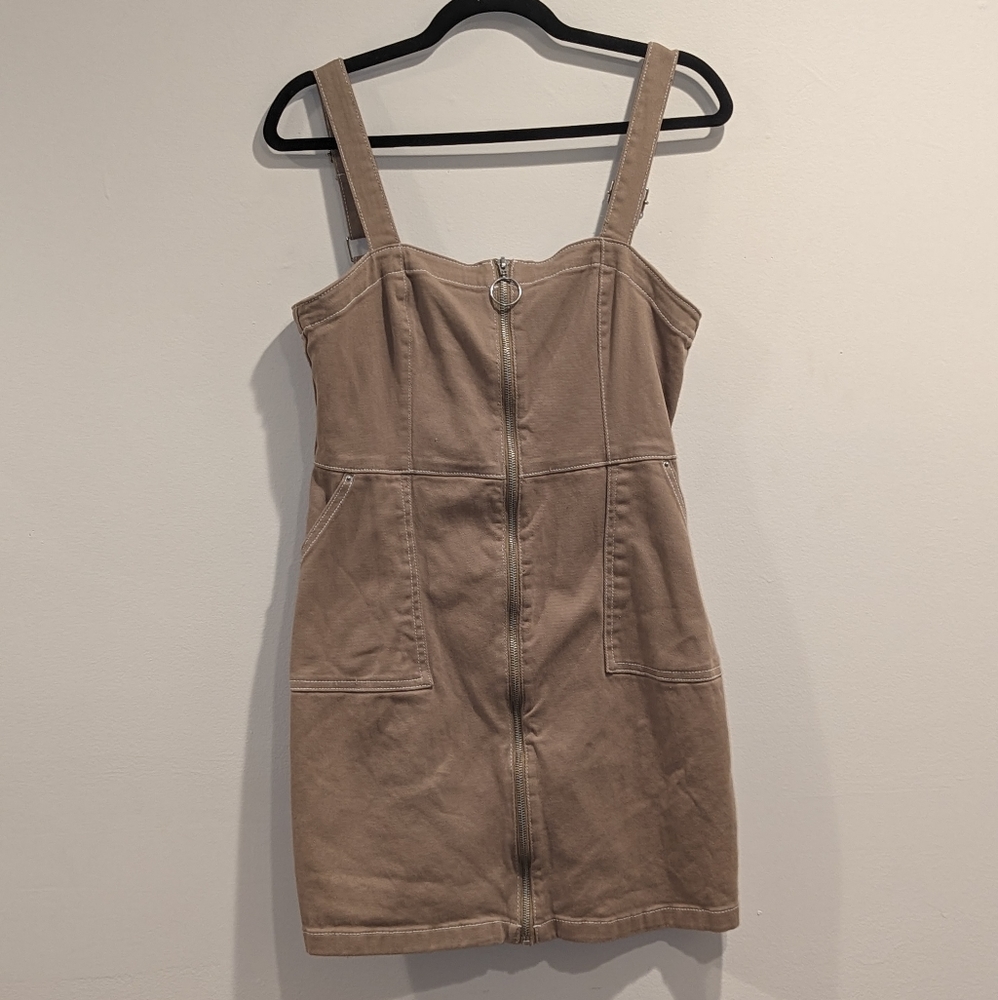 H&M Overall Dress (Size: 10) - Picture 3 of 8